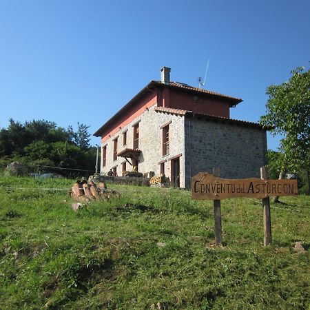 Gasthaus El Conventu Del Asturcon Lago  Exterior foto